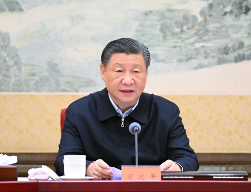 中共中央政治局常务委员会召开会议，习近平主持会议并发表重要讲话